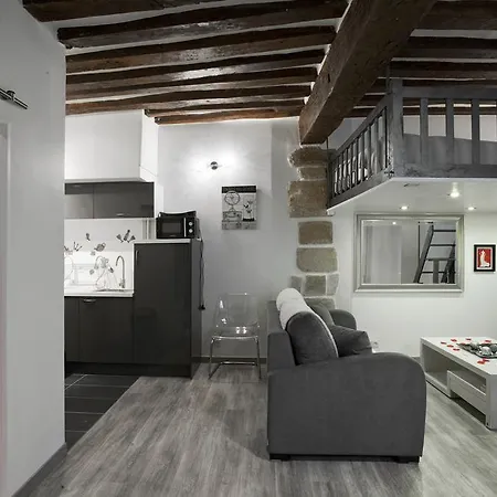 Apartment Boutebrie Paris